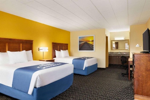 Days Inn by Wyndham Oak Ridge Knoxville image 17