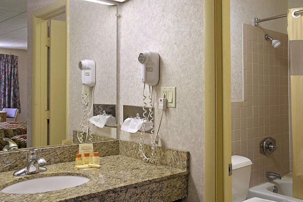 Days Inn by Wyndham Oak Ridge Knoxville Image 22