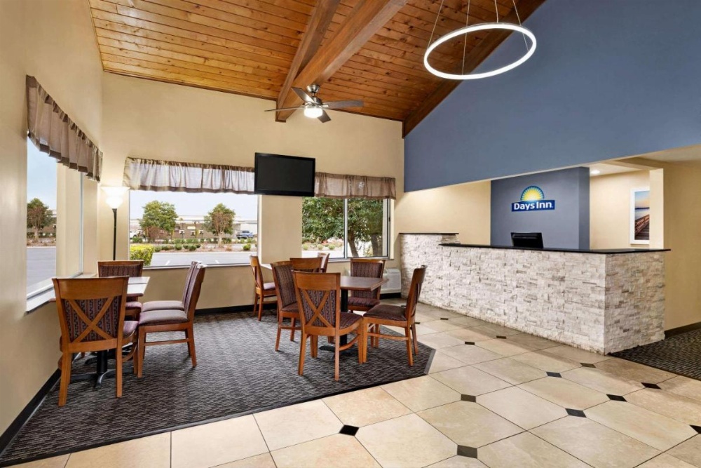 Days Inn by Wyndham Oak Ridge Knoxville Image 27
